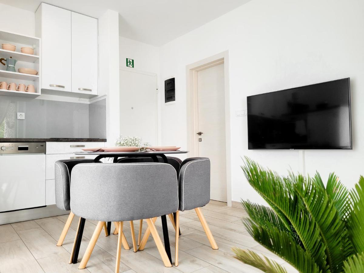 Rosemarie Beach Suites Zadar Exterior foto